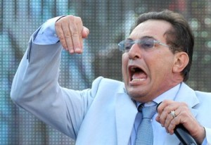 crocetta_assurdoR439_thumb400x275